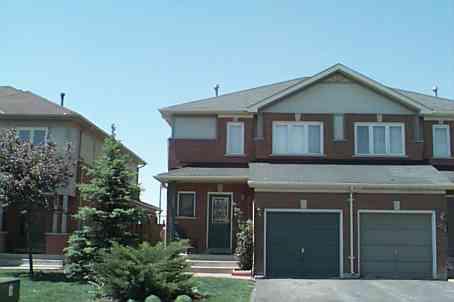162 Rainforest Dr, House semidetached with 3 bedrooms, 4 bathrooms and 1 parking in Brampton ON | Image 1