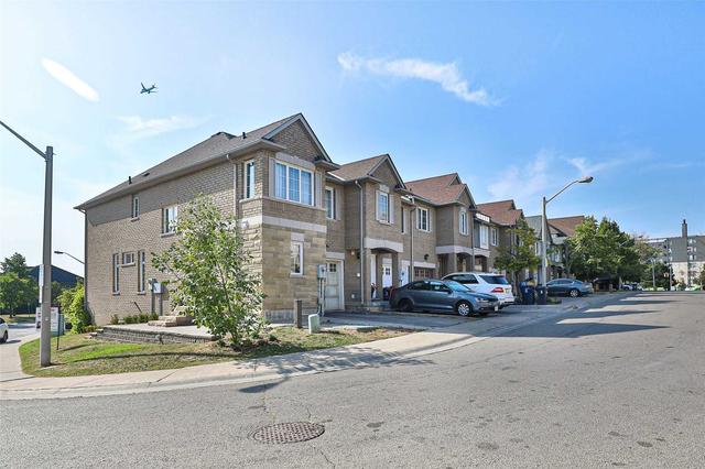 47 - 22 Norman Wesley Way, Townhouse with 3 bedrooms, 3 bathrooms and 2 parking in Toronto ON | Image 1