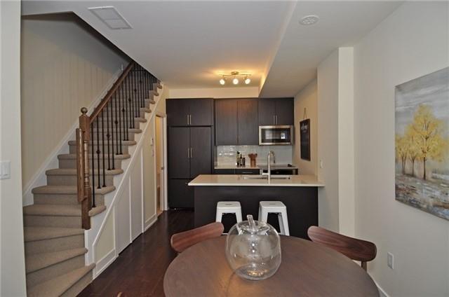 Th51 - 220 Brandon Ave, House attached with 3 bedrooms, 3 bathrooms and null parking in Toronto ON | Image 3