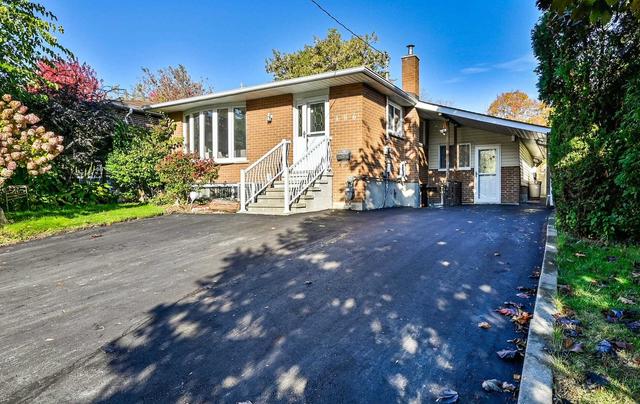 186 College Ave, House detached with 3 bedrooms, 4 bathrooms and 4 parking in Oshawa ON | Image 1