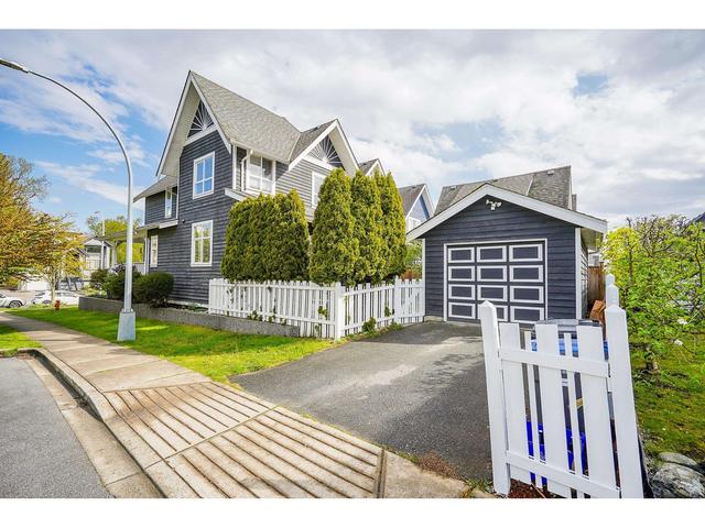 1466 Salter Street, House detached with 3 bedrooms, 3 bathrooms and null parking in New Westminster BC | Image 37