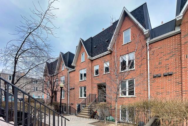 330 - 26 Douro St, Townhouse with 2 bedrooms, 2 bathrooms and 0 parking in Toronto ON | Image 12