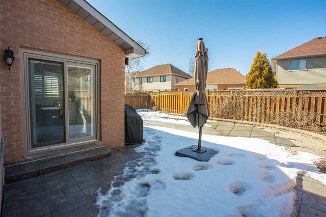 83 Niska Dr, House detached with 3 bedrooms, 3 bathrooms and 4 parking in Hamilton ON | Image 21