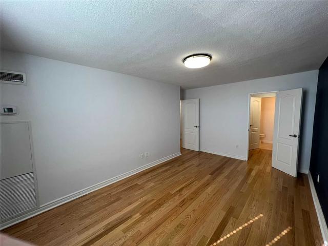 804 - 362 The East Mall Rd, Condo with 2 bedrooms, 2 bathrooms and 1 parking in Toronto ON | Image 7