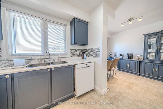 45 - 15 Guildwood Pkwy, Townhouse with 3 bedrooms, 2 bathrooms and 2 parking in Toronto ON | Image 14