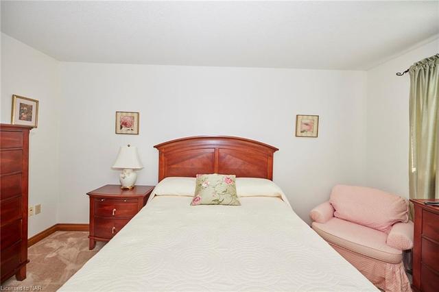 9 - 275 Pelham Road, House attached with 3 bedrooms, 1 bathrooms and 1 parking in St. Catharines ON | Image 26