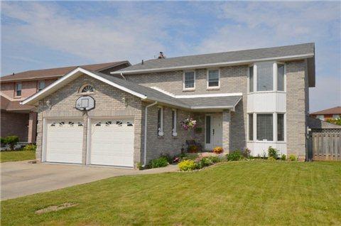 92 Valera Dr, House detached with 4 bedrooms, 4 bathrooms and 2 parking in Hamilton ON | Image 1