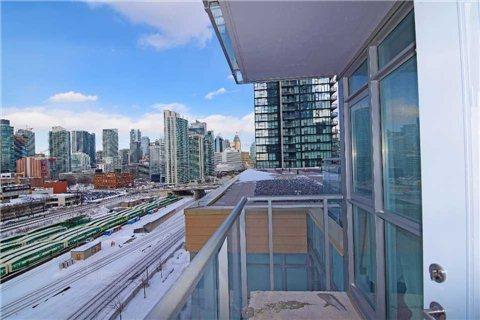 1102 - 15 Iceboat Terr, Condo with 1 bedrooms, 1 bathrooms and 1 parking in Toronto ON | Image 13