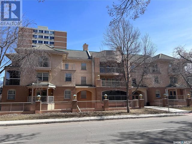 303 - 2315 Cornwall Street, Condo with 2 bedrooms, 2 bathrooms and null parking in Regina SK | Image 1