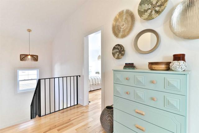 110 Seventeenth St, House detached with 3 bedrooms, 4 bathrooms and 5 parking in Toronto ON | Image 11