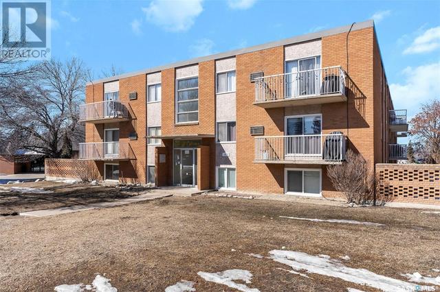 1 - 106 104th Street W, Condo with 2 bedrooms, 1 bathrooms and null parking in Saskatoon SK | Image 3