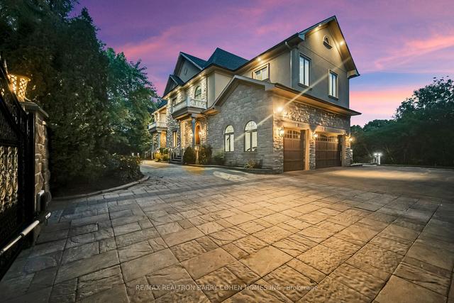 9 Post Rd, House detached with 7 bedrooms, 10 bathrooms and 23 parking in Toronto ON | Image 1