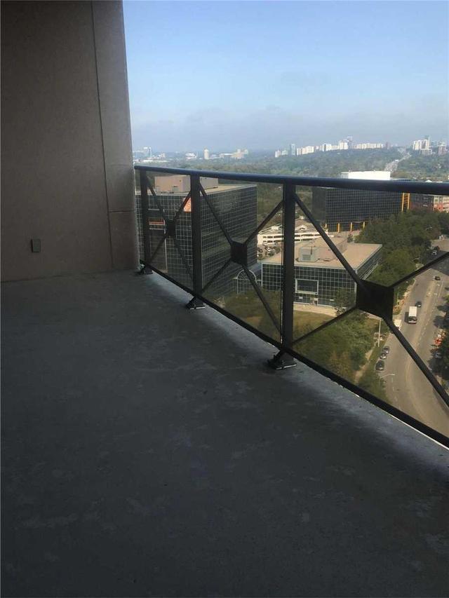 2109 - 133 Wynford Dr, Condo with 1 bedrooms, 1 bathrooms and 1 parking in Toronto ON | Image 4