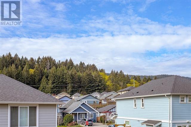 2816 Turnstyle Cres, House attached with 4 bedrooms, 3 bathrooms and 2 parking in Langford BC | Image 56