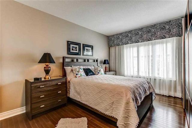 32 Sandalwood Common, Townhouse with 2 bedrooms, 2 bathrooms and 1 parking in St. Catharines ON | Image 12
