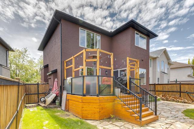 1609 Strathcona Drive Sw, House detached with 4 bedrooms, 3 bathrooms and 2 parking in Calgary AB | Image 30