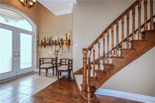 86 Nova Scotia Rd, House detached with 4 bedrooms, 3 bathrooms and 4 parking in Brampton ON | Image 12