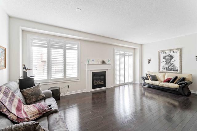2426 Hibiscus Dr, House detached with 4 bedrooms, 3 bathrooms and 2 parking in Pickering ON | Image 37