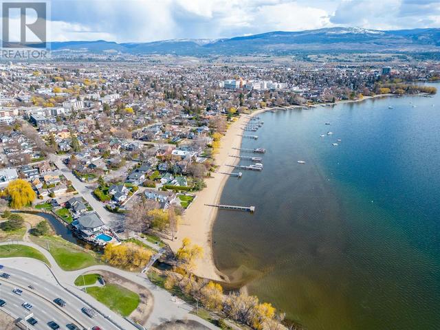 1907 Abbott Street, House detached with 5 bedrooms, 4 bathrooms and 6 parking in Kelowna BC | Image 38