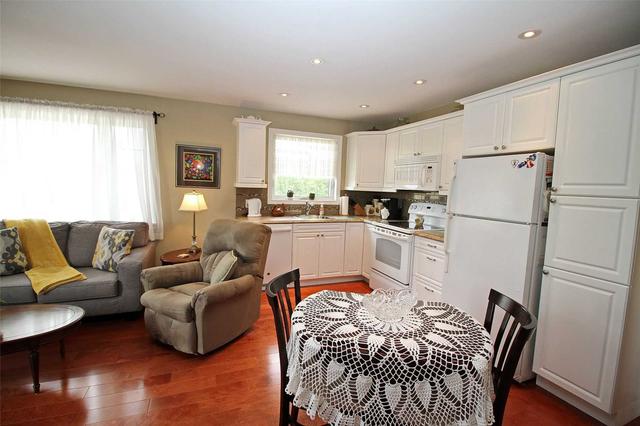 6062 Trafalgar Rd, House detached with 4 bedrooms, 3 bathrooms and 6 parking in Erin ON | Image 16
