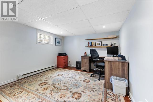 324 Bayview, House detached with 5 bedrooms, 2 bathrooms and null parking in Kingsville ON | Image 33