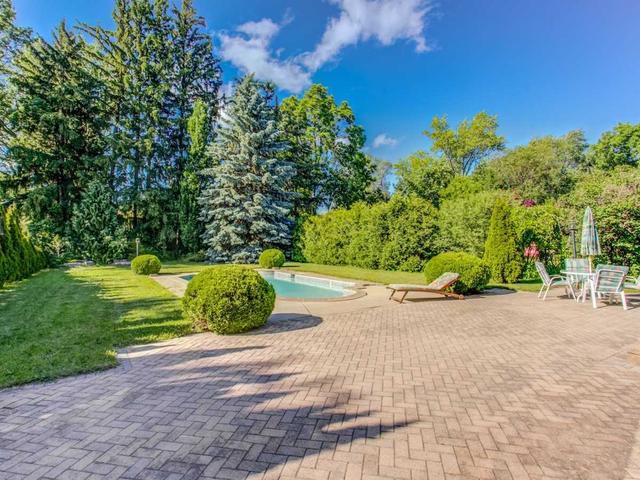 164 Wedgewood Dr, House detached with 4 bedrooms, 4 bathrooms and 10 parking in Toronto ON | Image 19