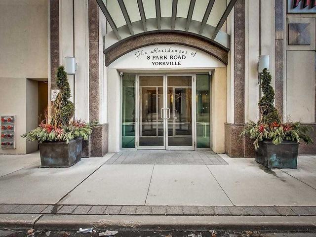 3009 - 8 Park Rd, Condo with 1 bedrooms, 1 bathrooms and 0 parking in Toronto ON | Image 9