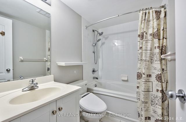 412 - 8 Rean Dr, Condo with 2 bedrooms, 2 bathrooms and 1 parking in Toronto ON | Image 11