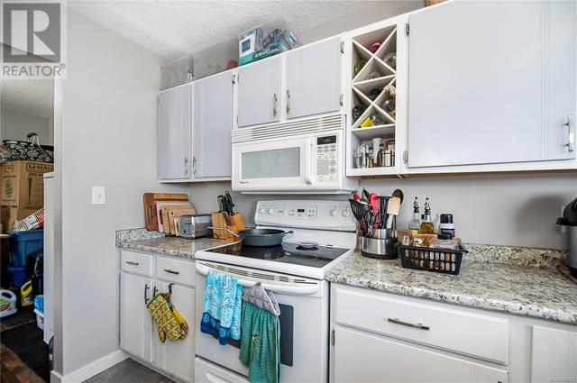 102 - 501 9th Ave, Condo with 2 bedrooms, 1 bathrooms and 23 parking in Campbell River BC | Image 13