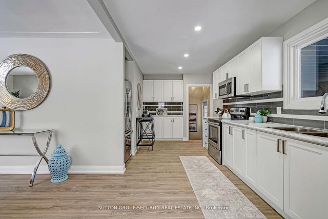 183 Sekura St, House detached with 3 bedrooms, 1 bathrooms and 4 parking in Cambridge ON | Image 36