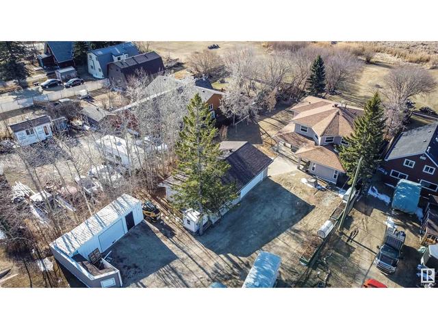 37 Lakeshore Dr, House detached with 2 bedrooms, 2 bathrooms and null parking in Sandy Beach AB | Image 61