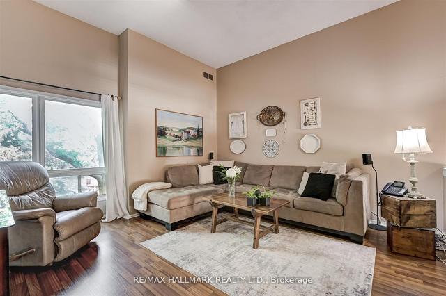 17 Dutch Myrtleway, Townhouse with 3 bedrooms, 4 bathrooms and 2 parking in Toronto ON | Image 6