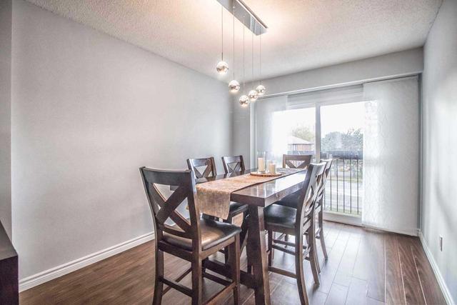 15 Peach Tree Path, Townhouse with 3 bedrooms, 3 bathrooms and 2 parking in Toronto ON | Image 6