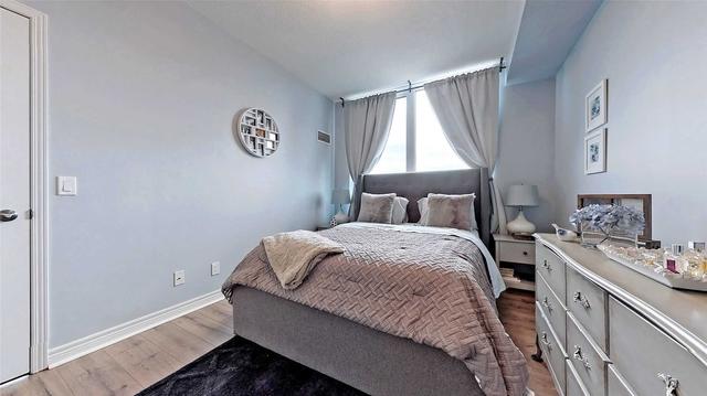 216 - 339 Rathburn Rd W, Condo with 2 bedrooms, 2 bathrooms and 1 parking in Mississauga ON | Image 11