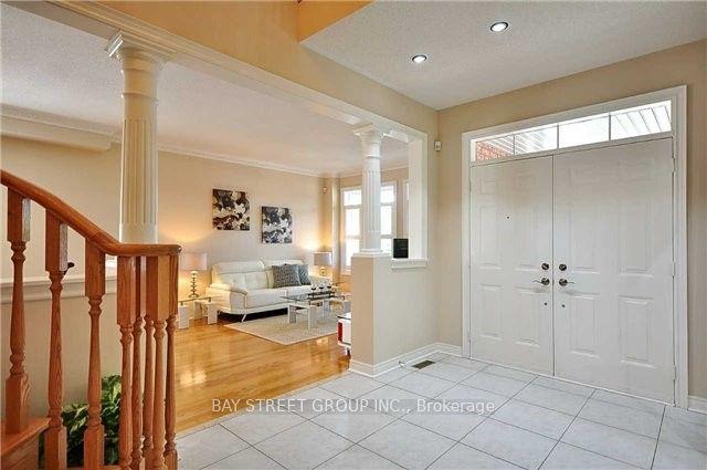 277 Calvert Rd, House detached with 4 bedrooms, 5 bathrooms and 6 parking in Markham ON | Image 3