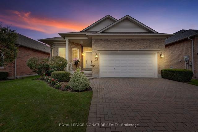 21 Lamb's Run, House detached with 2 bedrooms, 3 bathrooms and 4 parking in Whitchurch Stouffville ON | Image 1