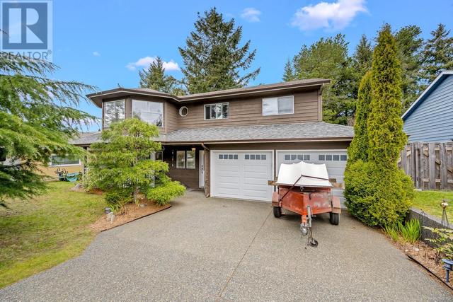 1480 Skeena Dr, House detached with 4 bedrooms, 3 bathrooms and 6 parking in Comox BC | Image 1
