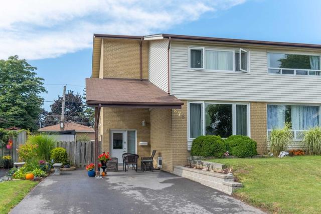 876 Modlin Rd, House semidetached with 3 bedrooms, 2 bathrooms and 3 parking in Pickering ON | Card Image