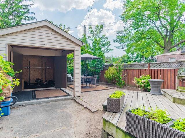 655 Willard Ave, House semidetached with 3 bedrooms, 2 bathrooms and 0 parking in Toronto ON | Image 14