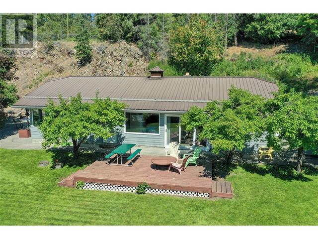 110 Russell Road, House detached with 2 bedrooms, 1 bathrooms and null parking in Vernon BC | Image 23