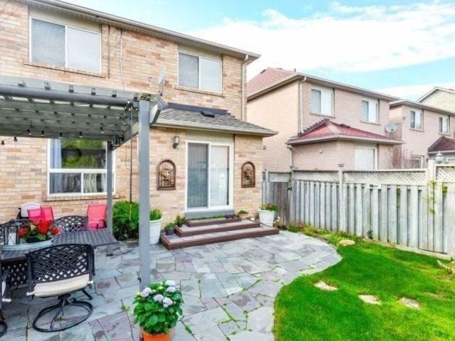 5942 Shelford Terr, House semidetached with 3 bedrooms, 3 bathrooms and 3 parking in Mississauga ON | Image 18