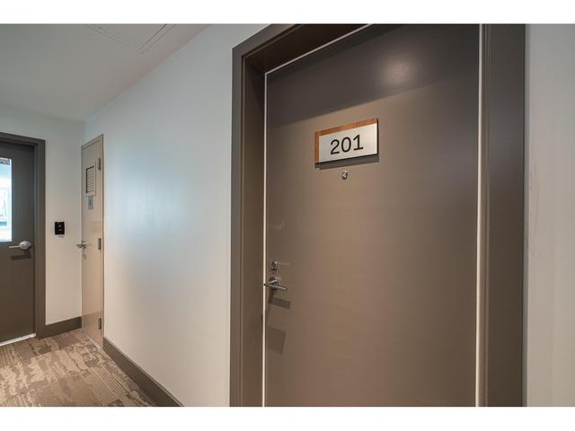 201 - 2288 Alpha Avenue, Condo with 2 bedrooms, 1 bathrooms and null parking in Burnaby BC | Image 25