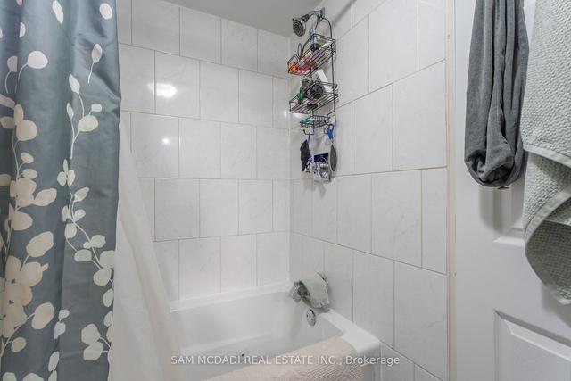 1050 Ossington Ave, House attached with 4 bedrooms, 2 bathrooms and 2 parking in Toronto ON | Image 13
