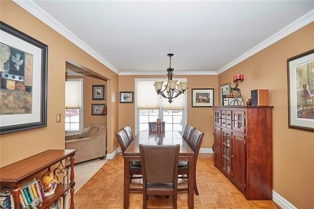 7913 Trackview St, House detached with 2 bedrooms, 2 bathrooms and 4 parking in Niagara Falls ON | Image 8