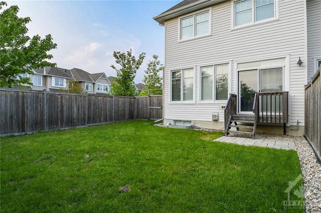 220 Wood Acres Grove, Townhouse with 3 bedrooms, 3 bathrooms and 3 parking in Ottawa ON | Image 30