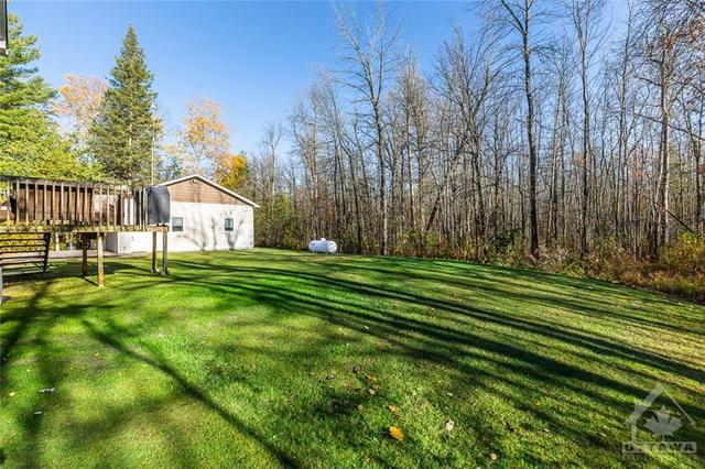 346 Cedar Crest Drive, House detached with 3 bedrooms, 2 bathrooms and 10 parking in Beckwith ON | Image 26