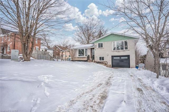 15 Third Avenue, House detached with 3 bedrooms, 1 bathrooms and 4 parking in Orangeville ON | Image 23