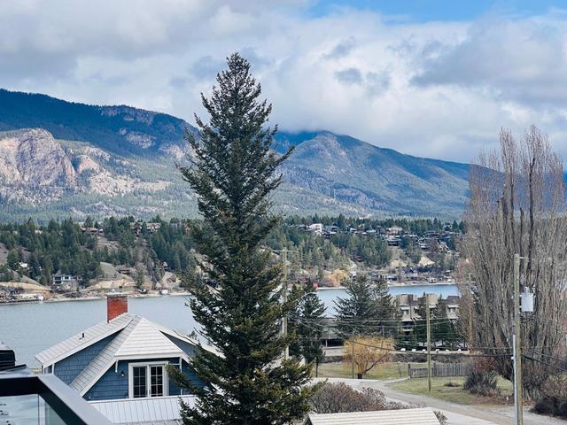 303 - 514 14th Street, House attached with 3 bedrooms, 3 bathrooms and 3 parking in Invermere BC | Image 39