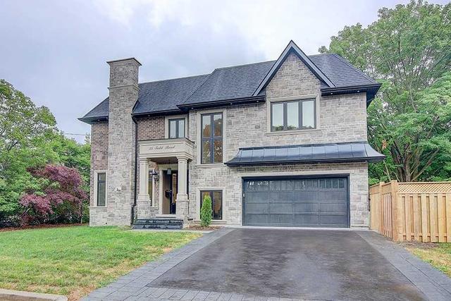 35 Todd Rd, House detached with 4 bedrooms, 5 bathrooms and 4 parking in Toronto ON | Image 1