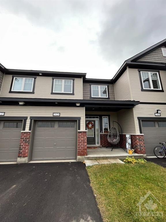 2121 Winsome Terrace, Townhouse with 3 bedrooms, 3 bathrooms and 3 parking in Ottawa ON | Image 1